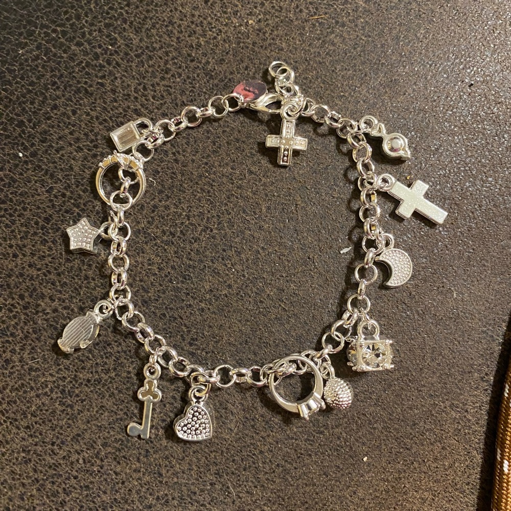 .925 Sterling Silver 13 Charms Bracelet - Picture 7 of 8